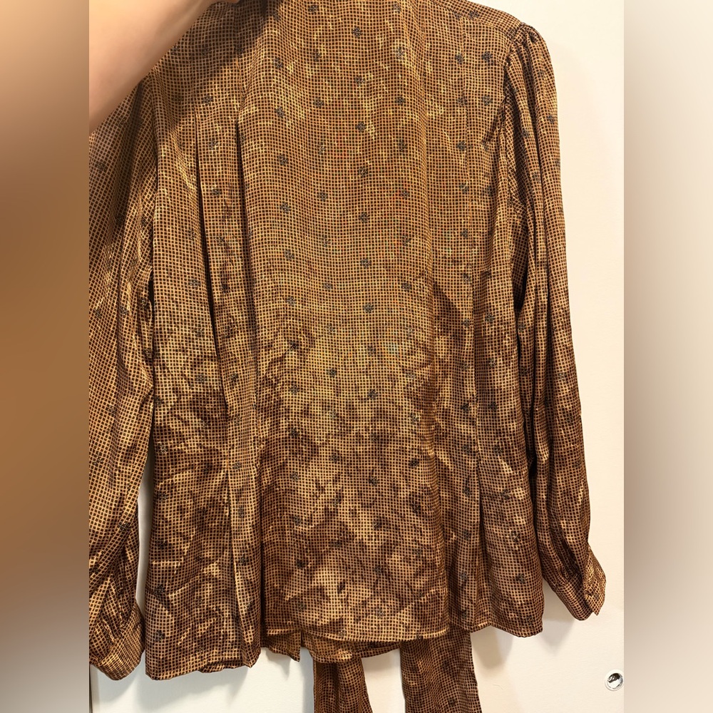 Beautiful 80s dress shirt - Picture 4 of 4